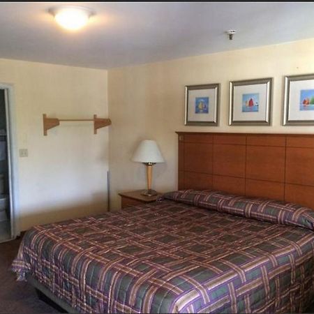 Branford Motel Luaran gambar