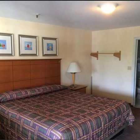 Branford Motel Luaran gambar