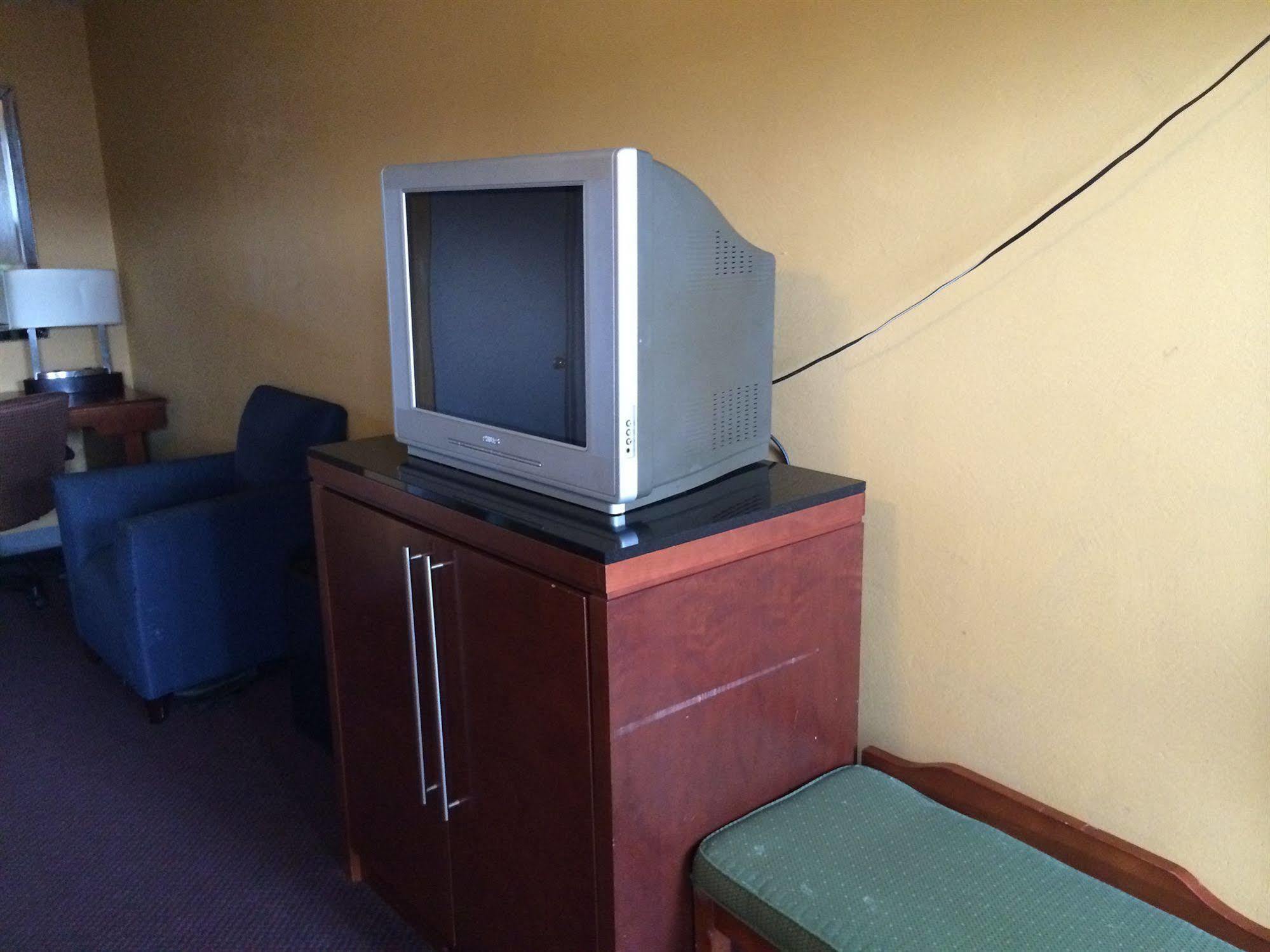 Branford Motel Luaran gambar